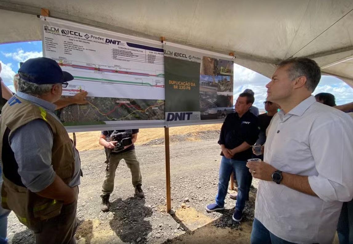 Ministro dos Transportes anuncia contorno viário em João Pessoa e duplicação da BR-230 até o Sertão da Paraíba