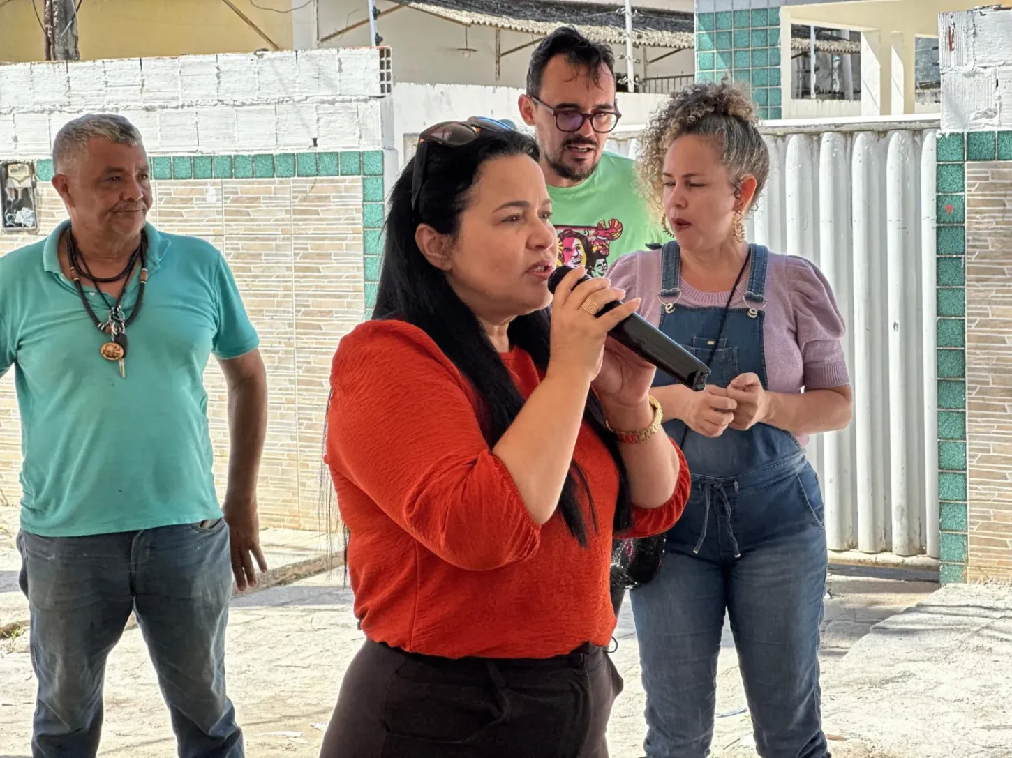 Caravana do Cuidar realiza mais de 500 atendimentos na Comunidade Laranjeiras