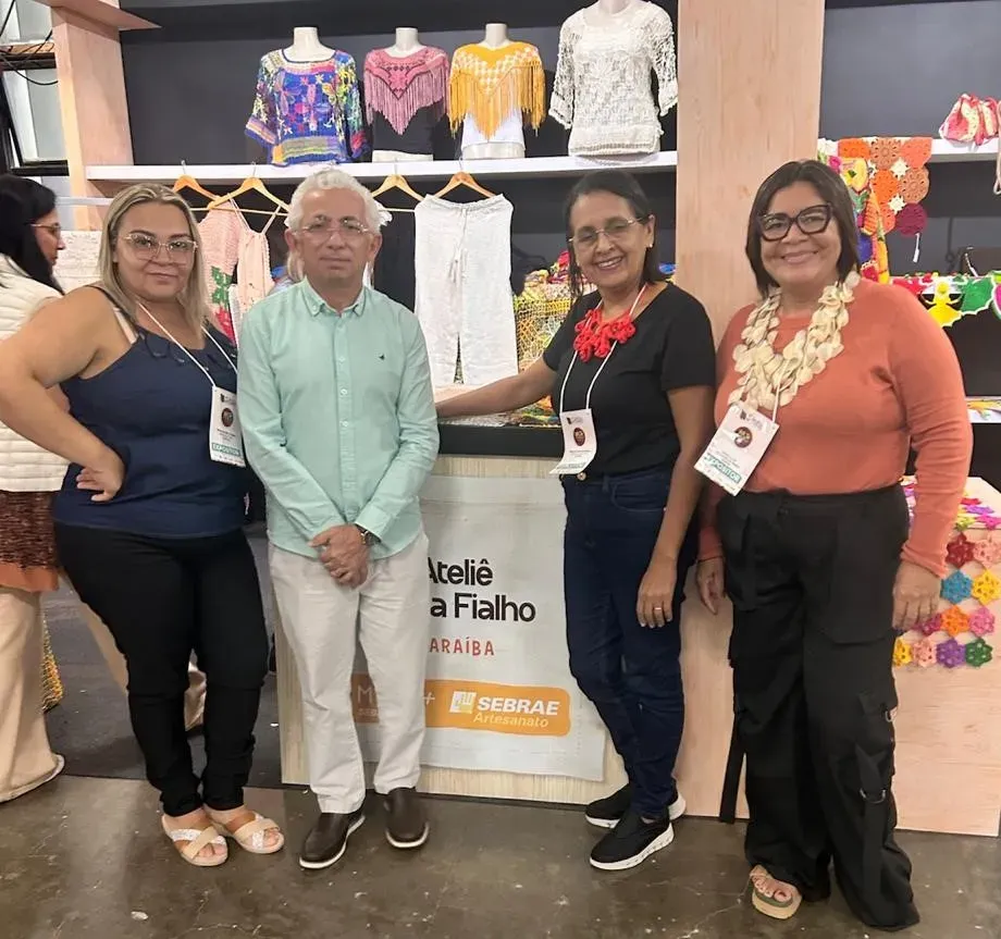 Diretor da Funjope discute projetos com parceiros em São Paulo e visita artesãs paraibanas na Bienal