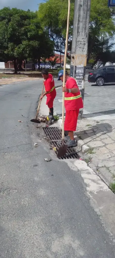 Seinfra começa semana com serviços de manutenção em mais de 30 bairros de João Pessoa