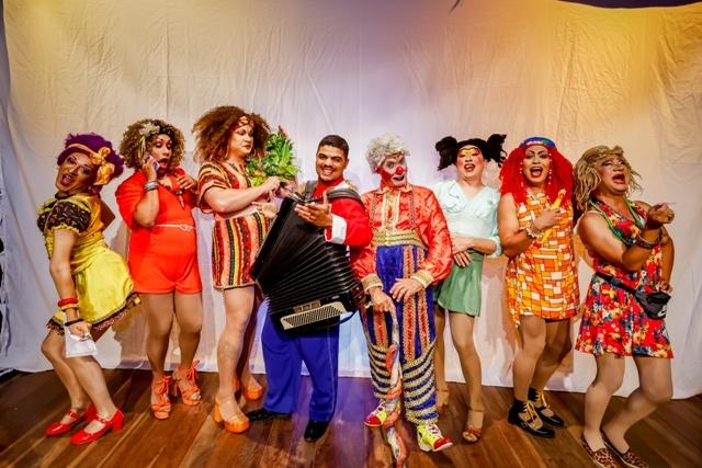 Feirantes Profanas estreia nesta quinta (08) com humor afiado e nordestino no Teatro Paulo Pontes