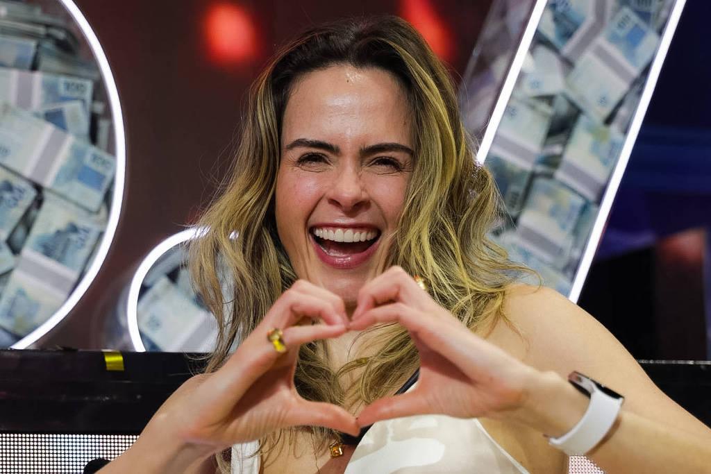 Ana Paula Renault é a grande campeã da 26ª edição do reality